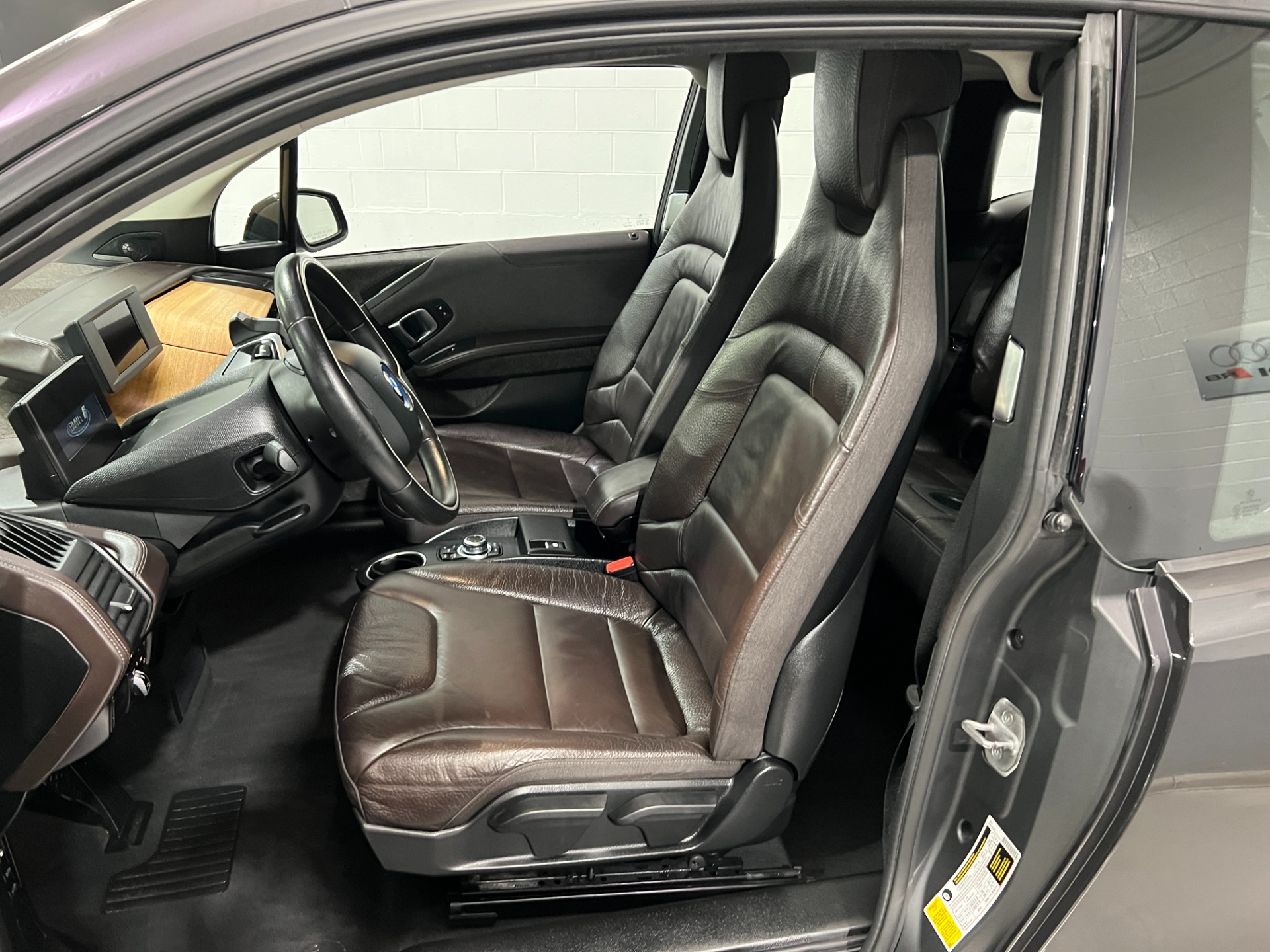 Used-2015-BMW-i3-Tera-World-W/-Range-Extender-RWD