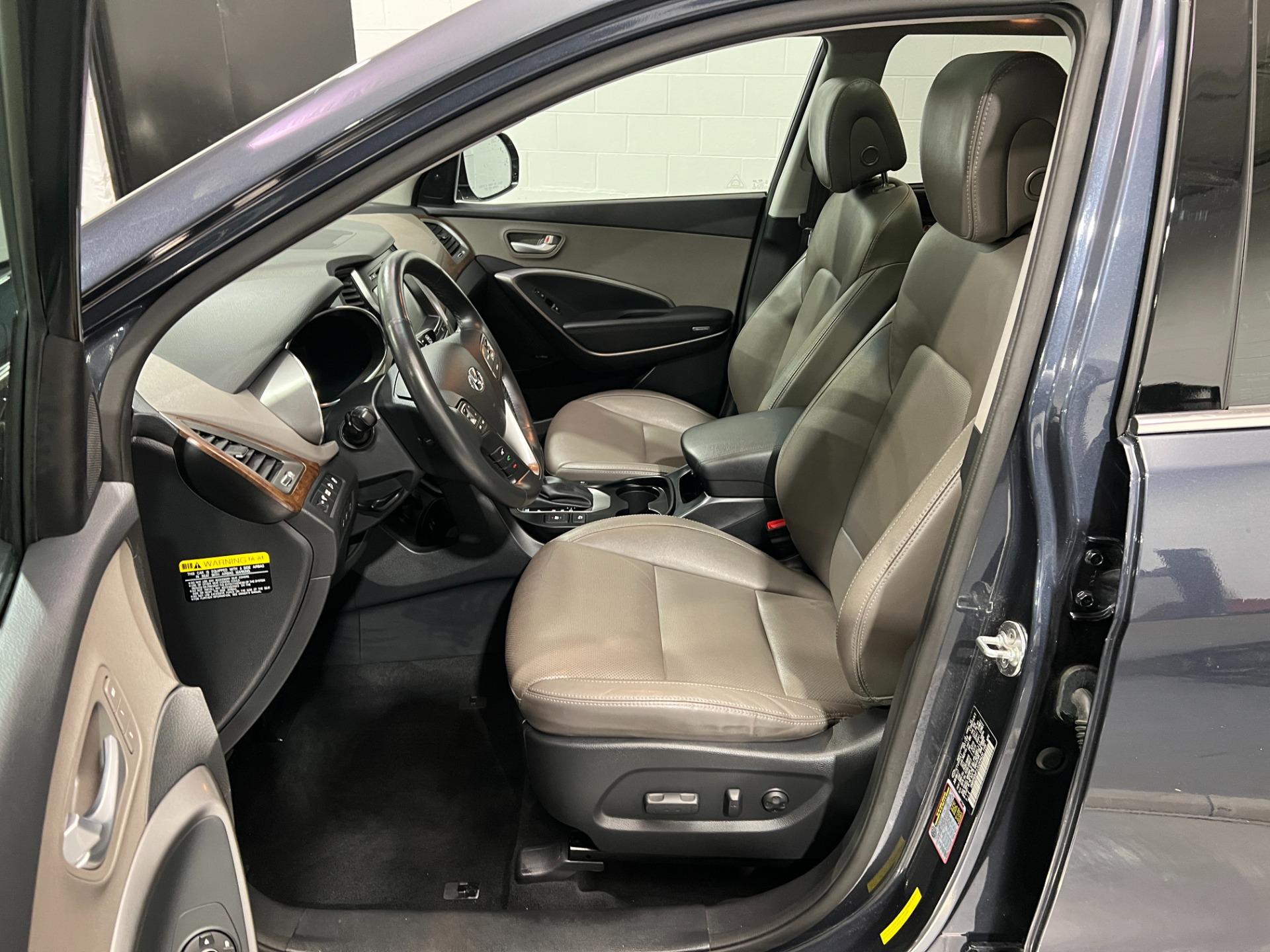 Used-2018-Hyundai-SANTA-FE-Limited-Ultimate-AWD