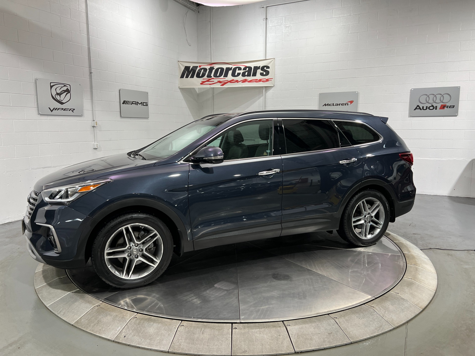 Used-2018-Hyundai-SANTA-FE-Limited-Ultimate-AWD