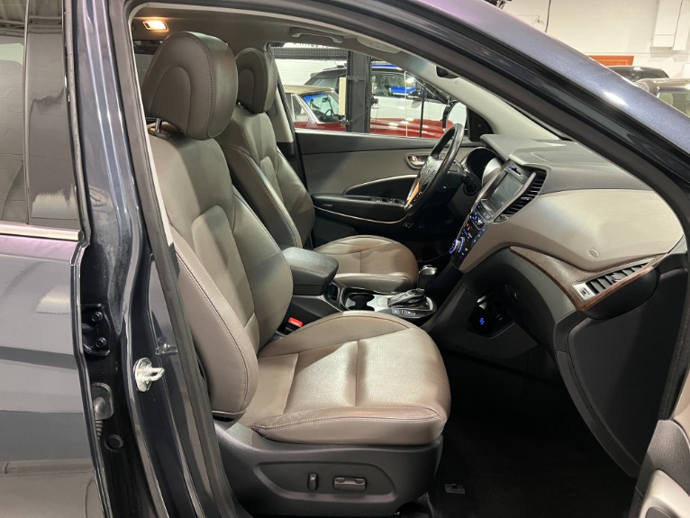 Used-2018-Hyundai-SANTA-FE-Limited-Ultimate-AWD