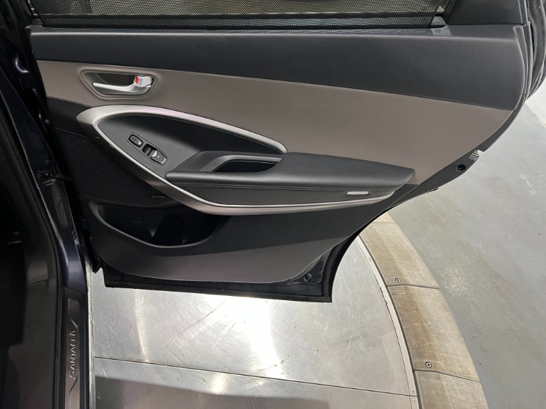 Used-2018-Hyundai-SANTA-FE-Limited-Ultimate-AWD