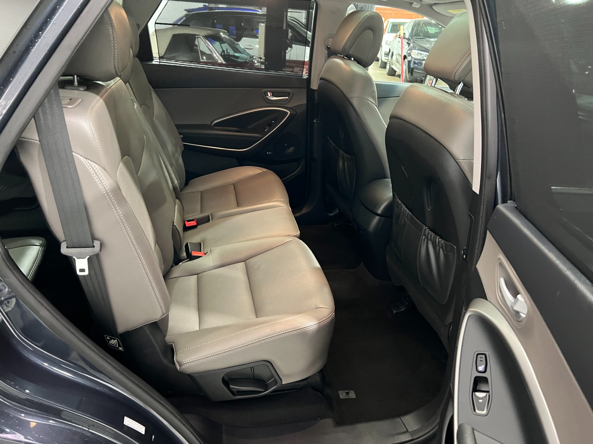 Used-2018-Hyundai-SANTA-FE-Limited-Ultimate-AWD