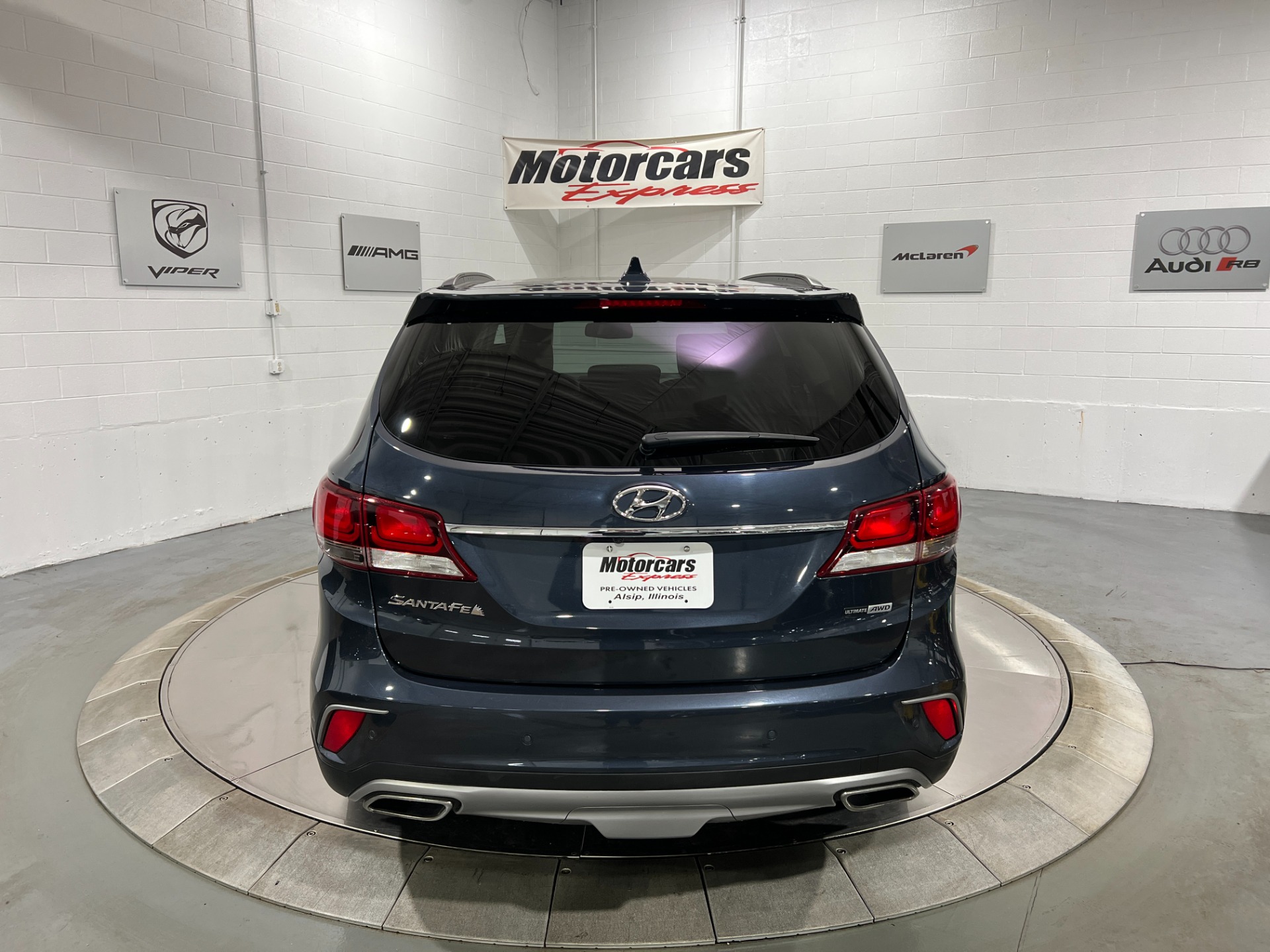 Used-2018-Hyundai-SANTA-FE-Limited-Ultimate-AWD