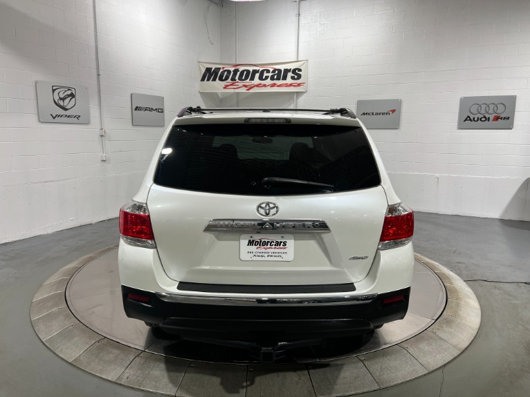 Used-2011-Toyota-Highlander-AWD