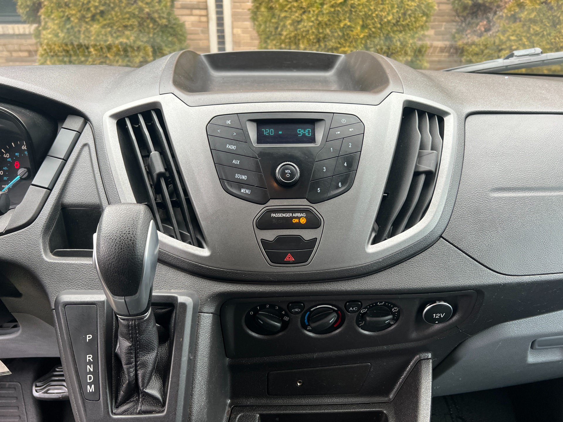 Used-2017-Ford-Transit-150-RWD-Full-Size