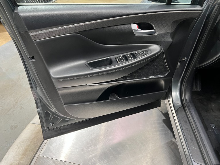 Used-2020-Hyundai-SANTA-FE-SEL-20T-FWD