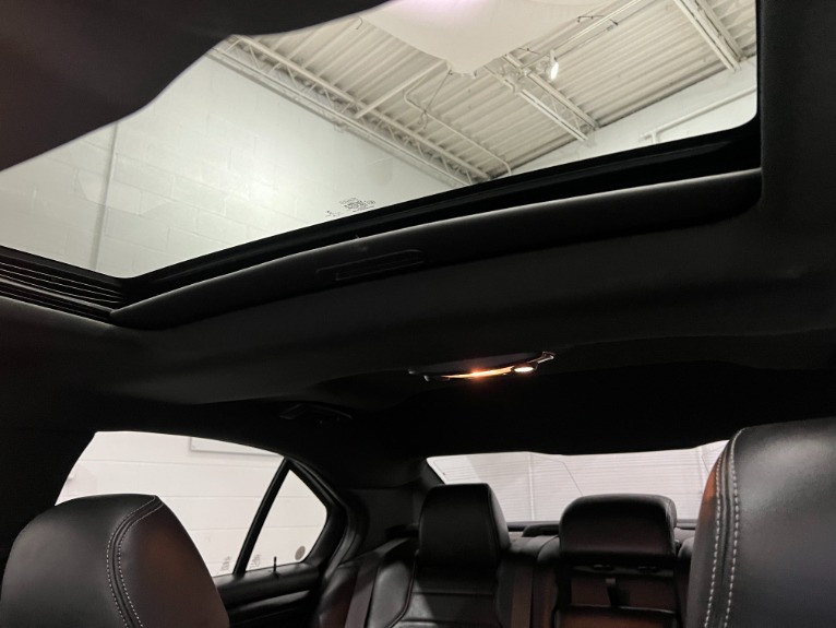Used-2016-Ford-Taurus-SHO-AWD