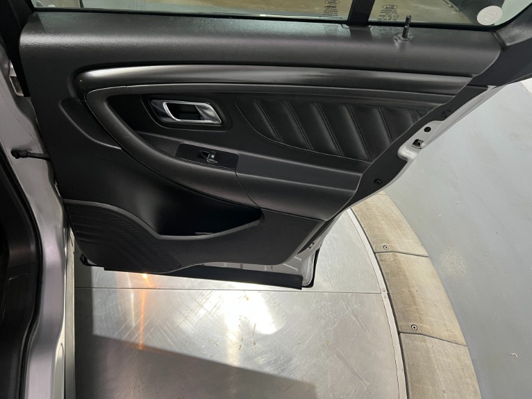 Used-2016-Ford-Taurus-SHO-AWD