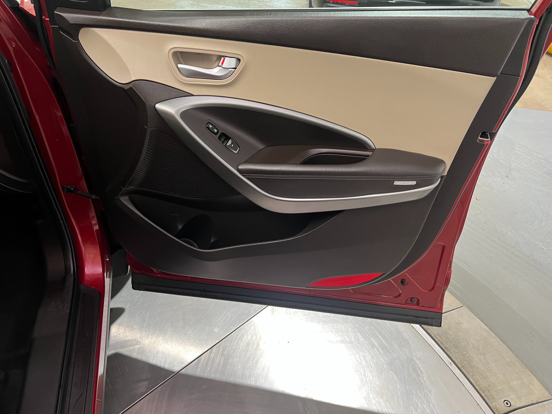 Used-2018-Hyundai-SANTA-FE-Sport-24L-AWD