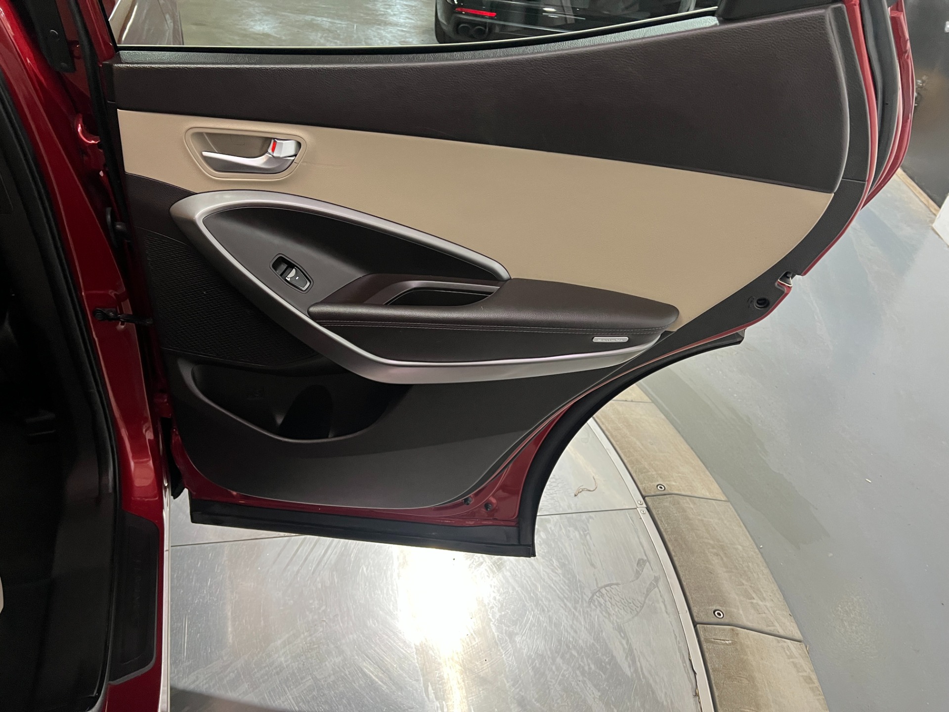 Used-2018-Hyundai-SANTA-FE-Sport-24L-AWD
