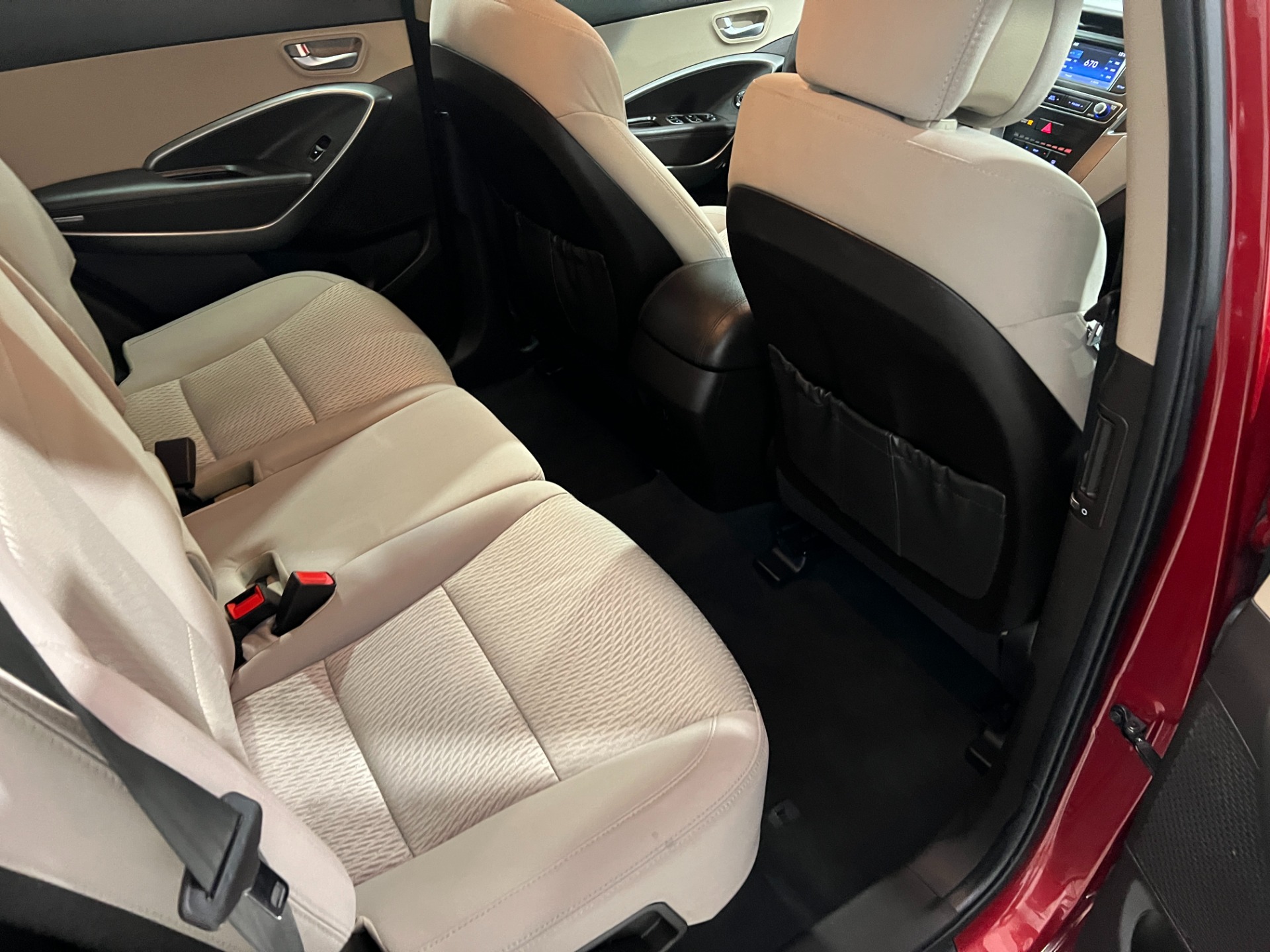 Used-2018-Hyundai-SANTA-FE-Sport-24L-AWD