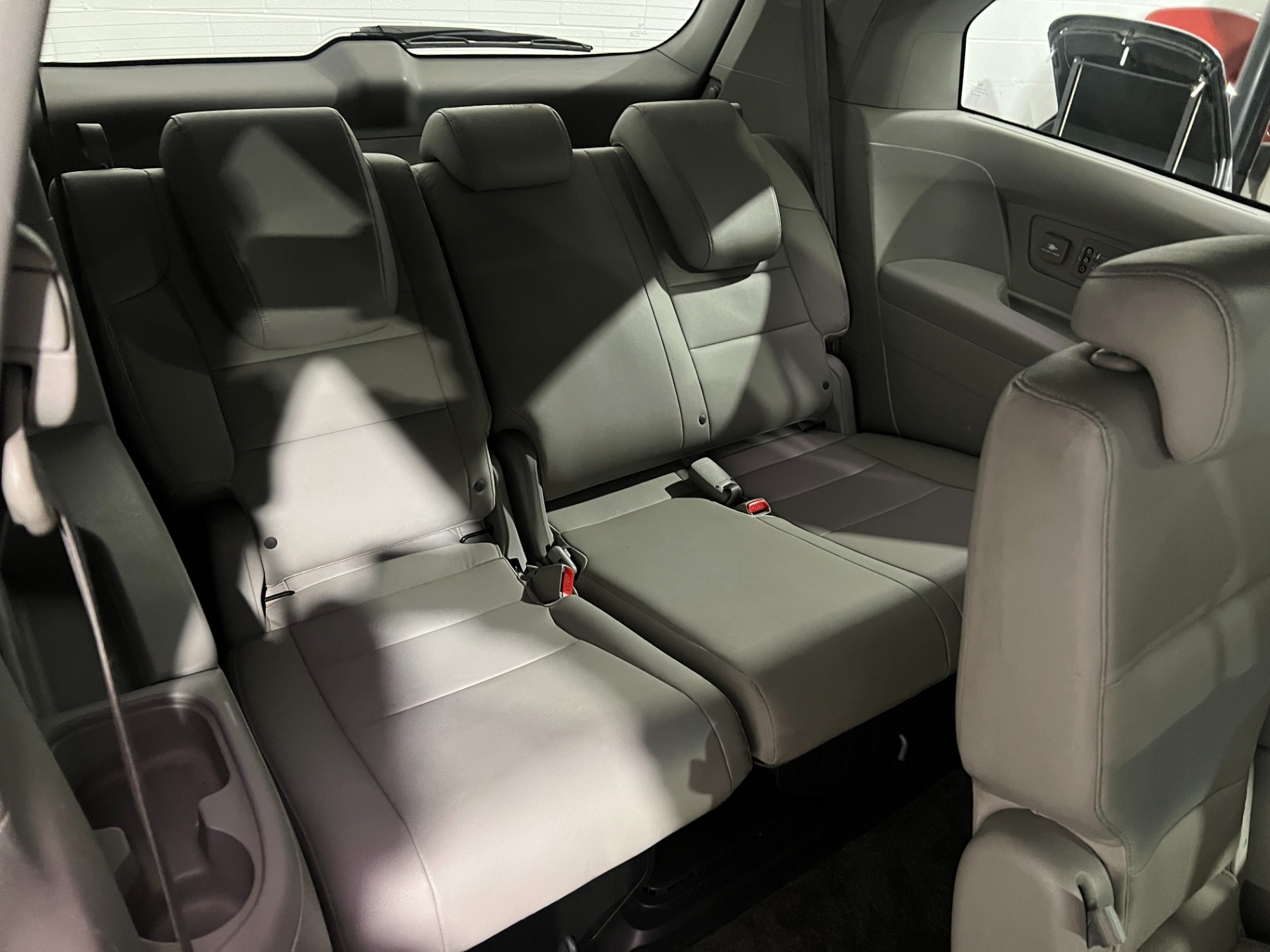 Used-2011-Honda-Odyssey-EX-L-w/DVD-FWD