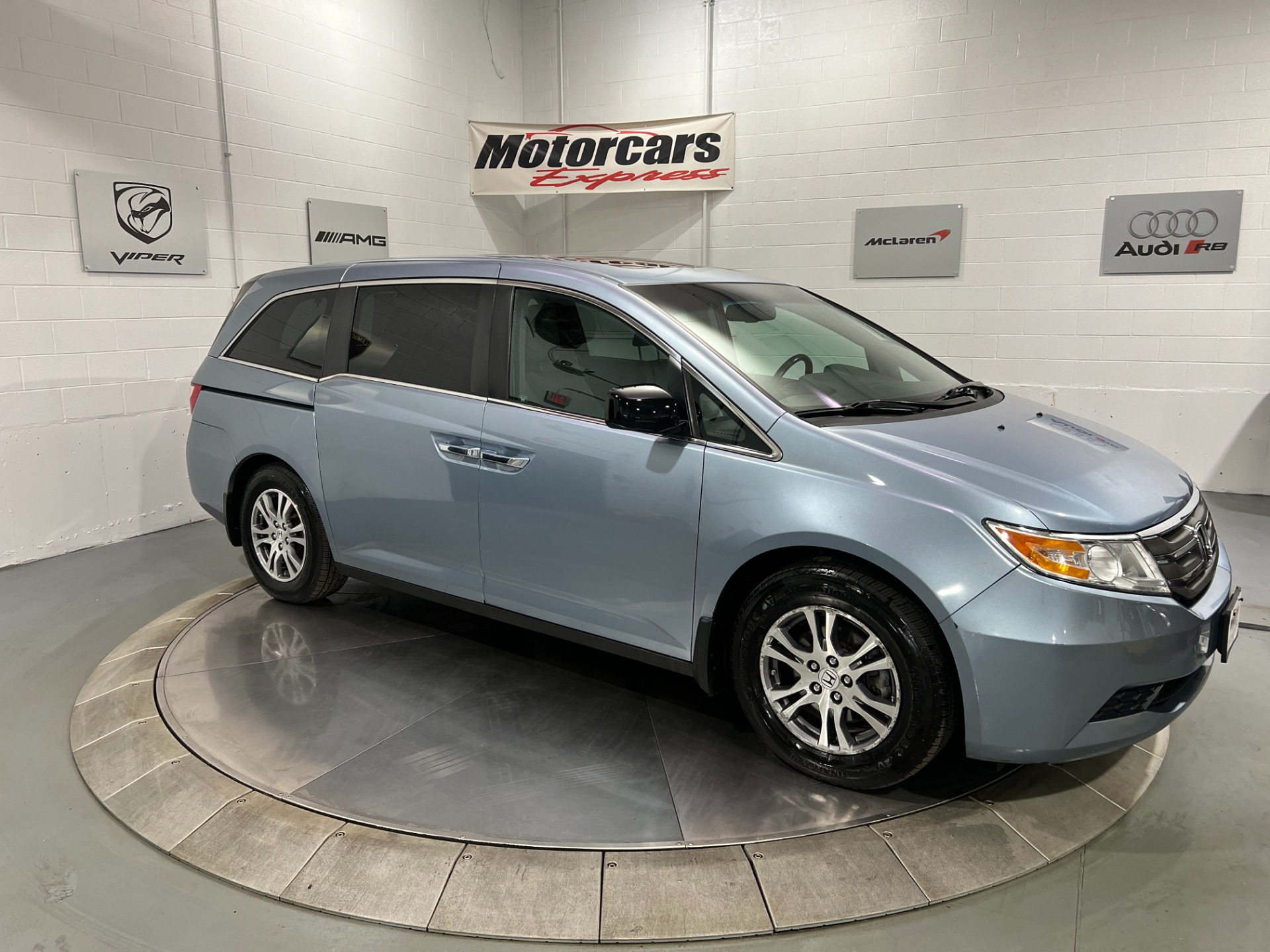 Used-2011-Honda-Odyssey-EX-L-w/DVD-FWD