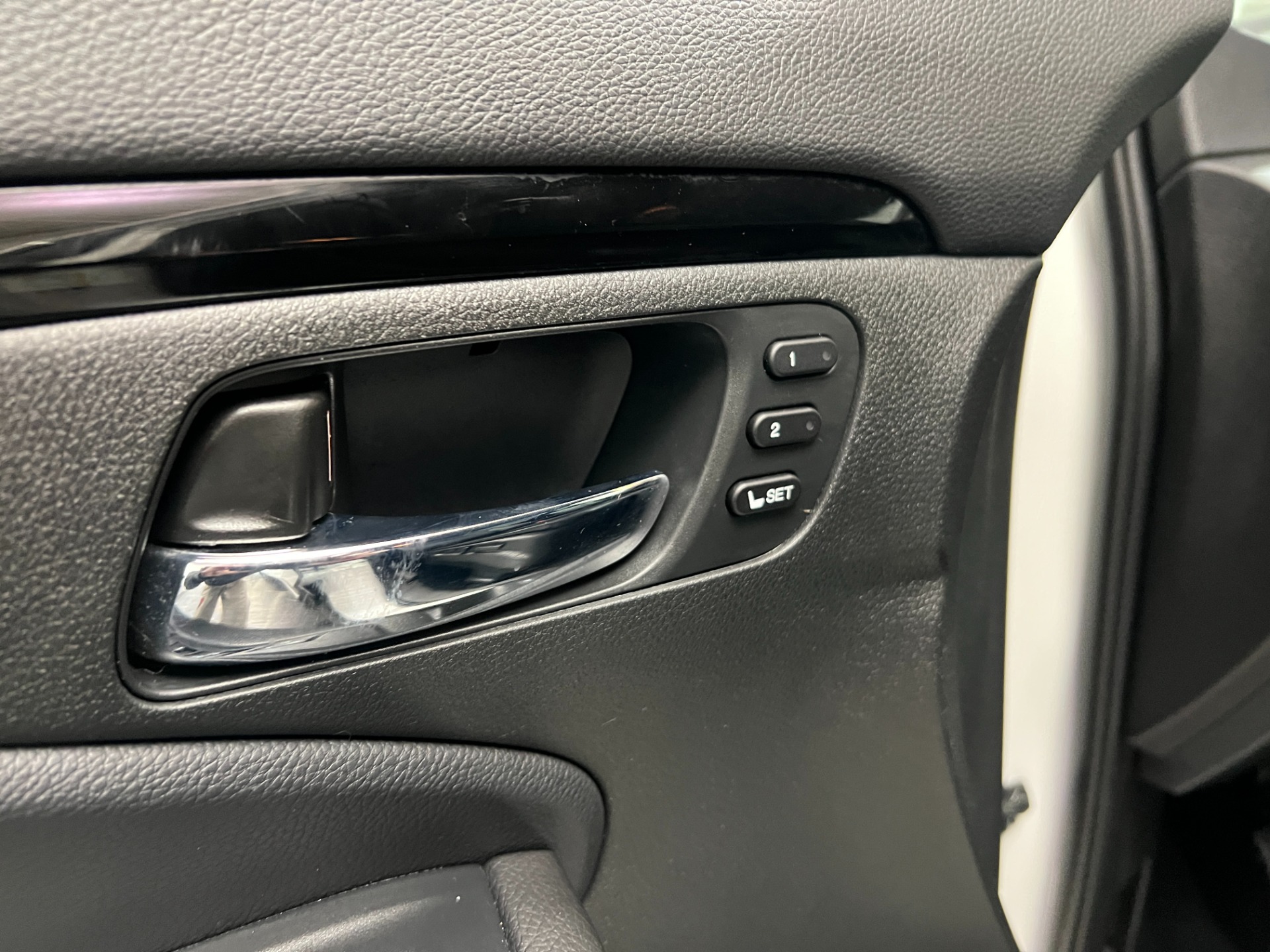Used-2020-Honda-Pilot-Touring---8-Passenger-AWD