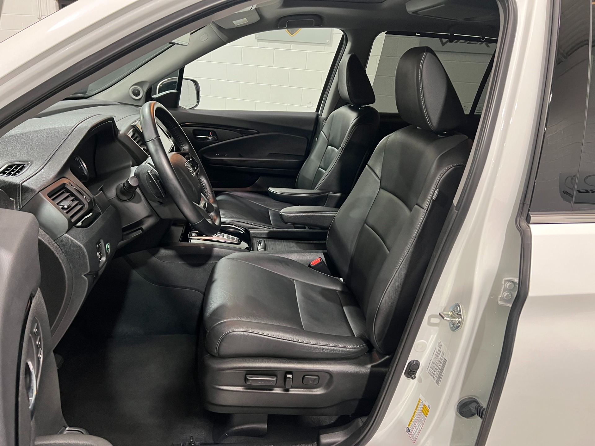 Used-2020-Honda-Pilot-Touring---8-Passenger-AWD