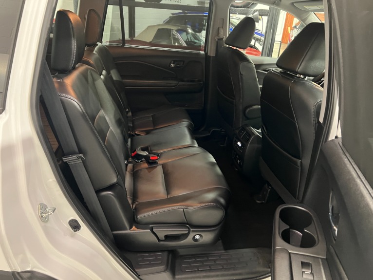 Used-2020-Honda-Pilot-Touring---8-Passenger-AWD