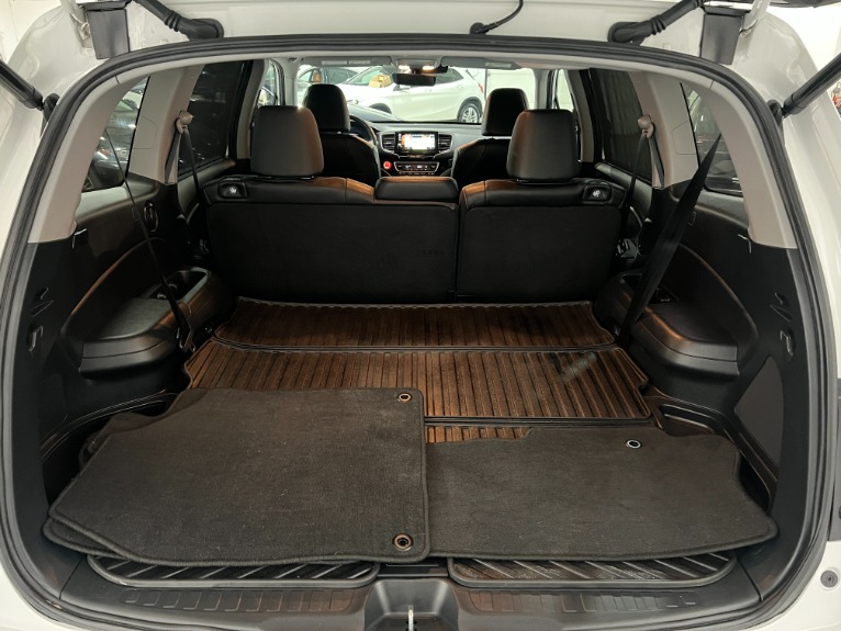 Used-2020-Honda-Pilot-Touring---8-Passenger-AWD
