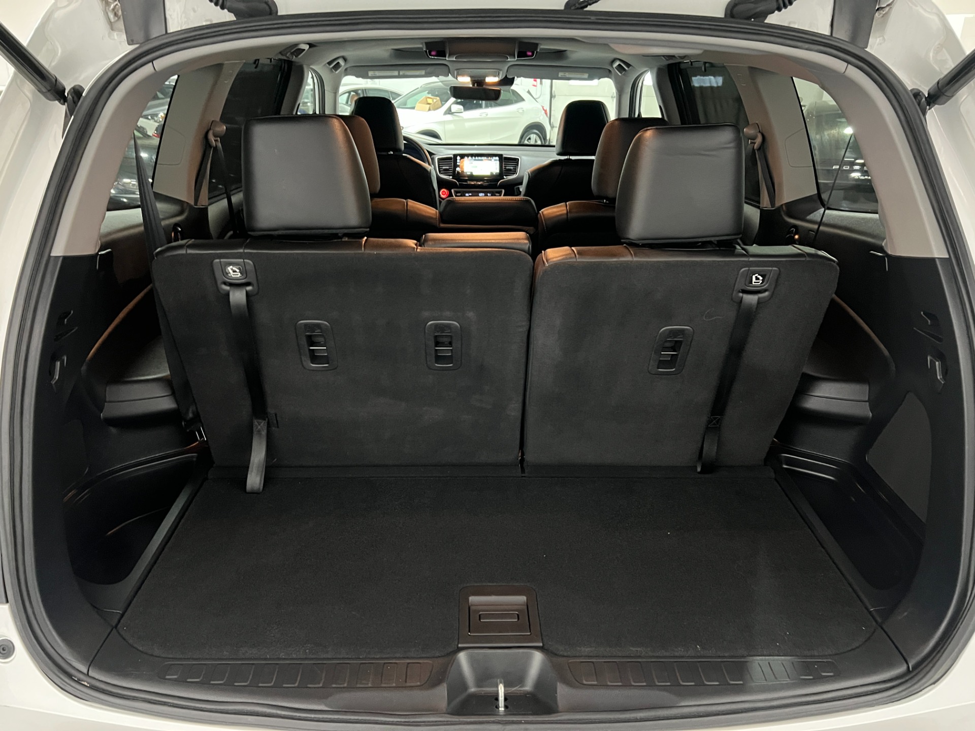 Used-2020-Honda-Pilot-Touring---8-Passenger-AWD