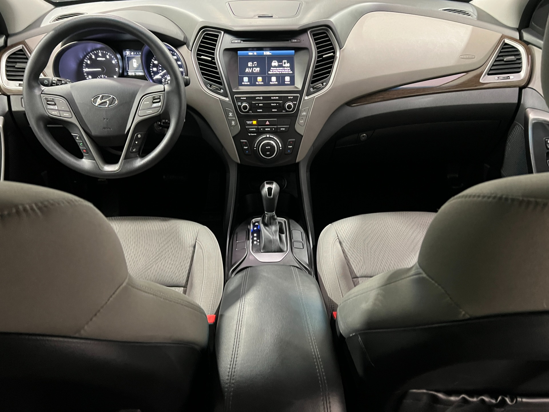 Used-2017-Hyundai-SANTA-FE-Sport-24L-AWD