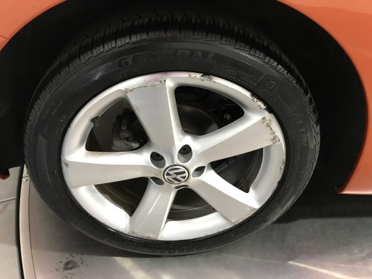 Used-2010-Volkswagen-New-Beetle-S-Red-Rock-Edition
