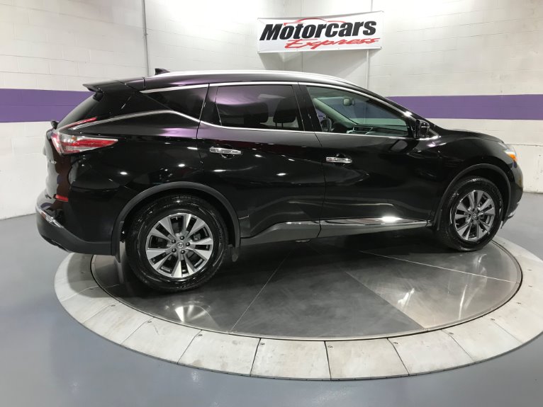 Used-2016-Nissan-Murano-SL-AWD