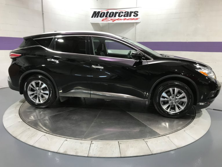 Used-2016-Nissan-Murano-SL-AWD