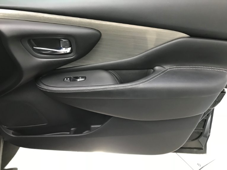 Used-2016-Nissan-Murano-SL-AWD