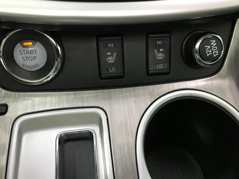 Used-2016-Nissan-Murano-SL-AWD