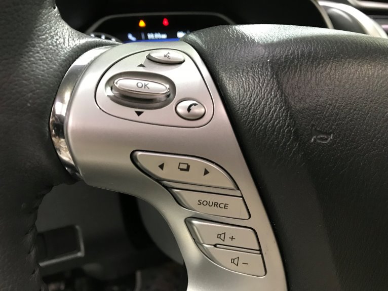 Used-2016-Nissan-Murano-SL-AWD