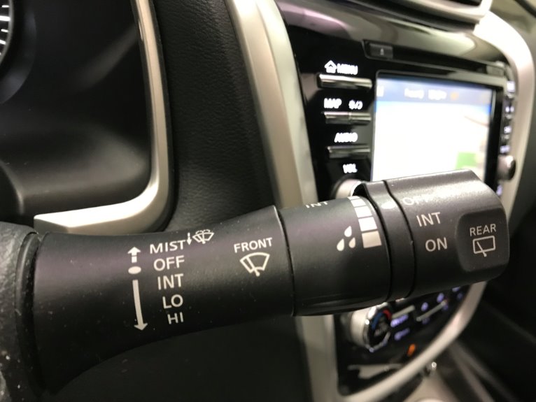 Used-2016-Nissan-Murano-SL-AWD