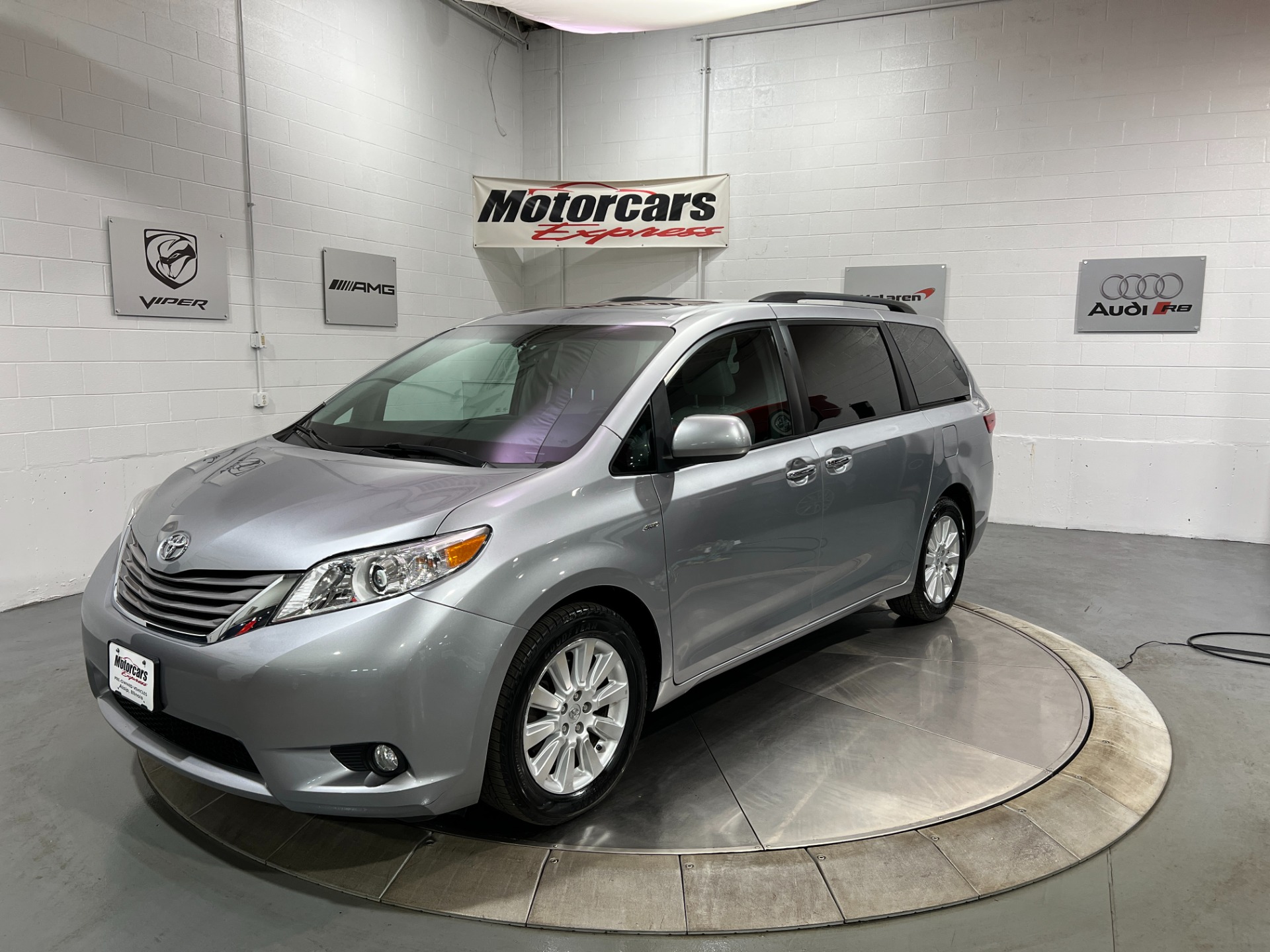 2016 Toyota Sienna XLE Premium 7Passenger AWD Stock MCE1630 for sale