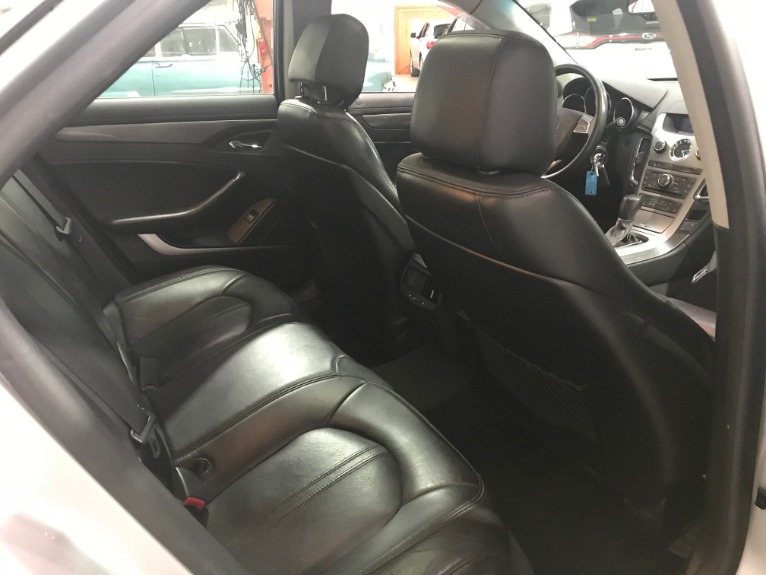 Used-2009-Cadillac-CTS-36L-V6-AWD-4dr-Sedan-w/-1SA