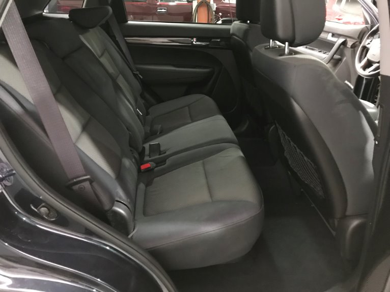 Used-2013-Kia-Sorento-LX-AWD