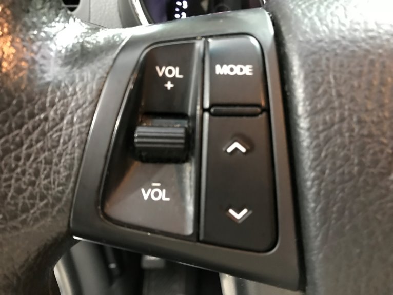 Used-2013-Kia-Sorento-LX-AWD