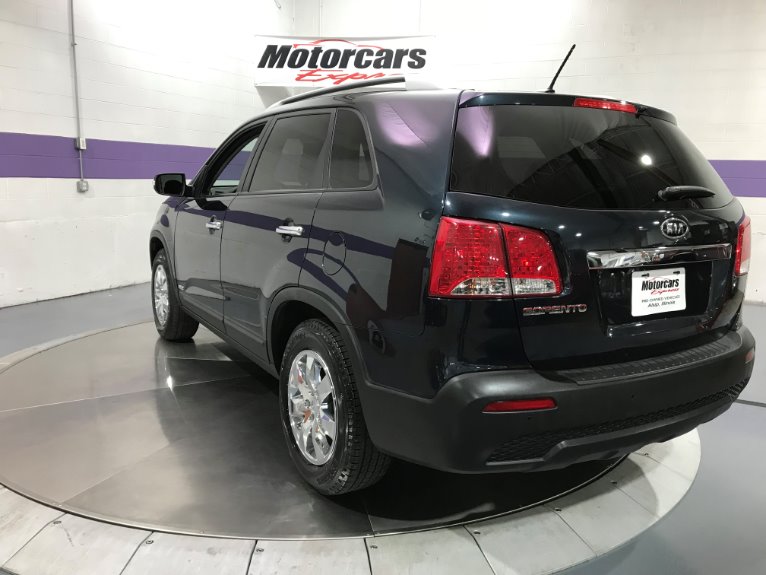 Used-2013-Kia-Sorento-LX-AWD