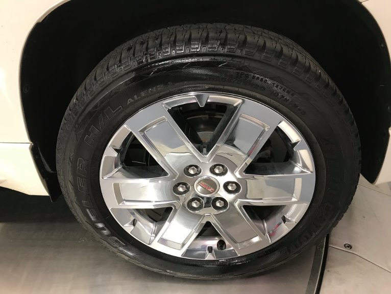 Used-2015-GMC-Acadia-Denali