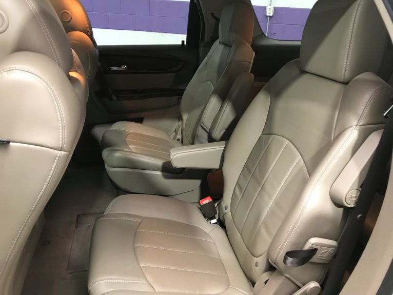 Used-2015-GMC-Acadia-Denali