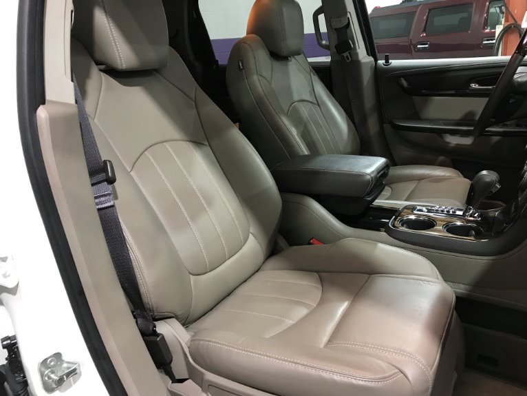 Used-2015-GMC-Acadia-Denali