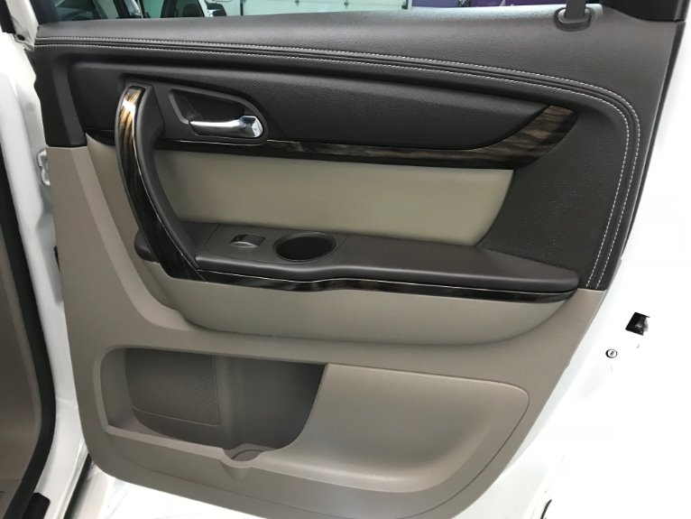 Used-2015-GMC-Acadia-Denali
