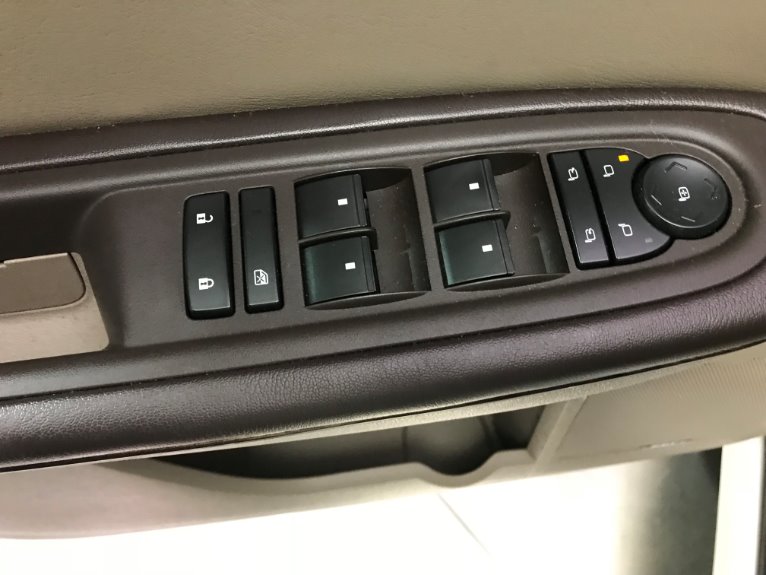 Used-2015-GMC-Acadia-Denali
