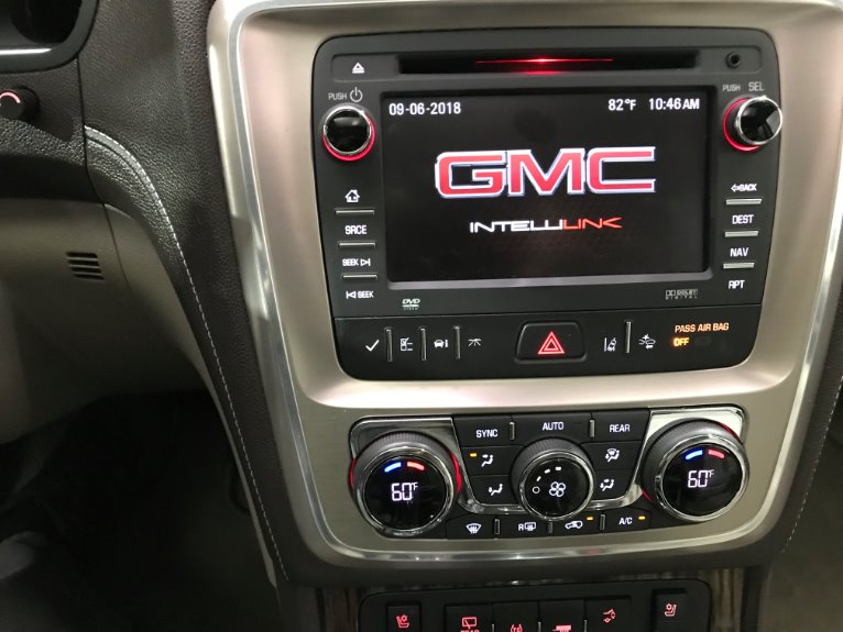 Used-2015-GMC-Acadia-Denali