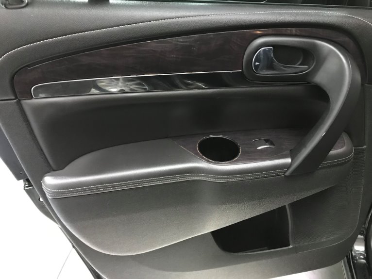 Used-2016-Buick-Enclave-Leather