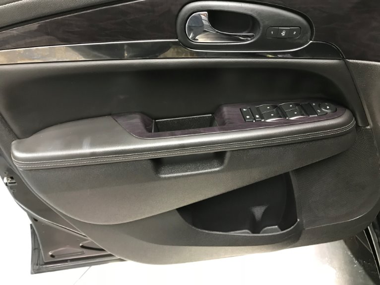 Used-2016-Buick-Enclave-Leather