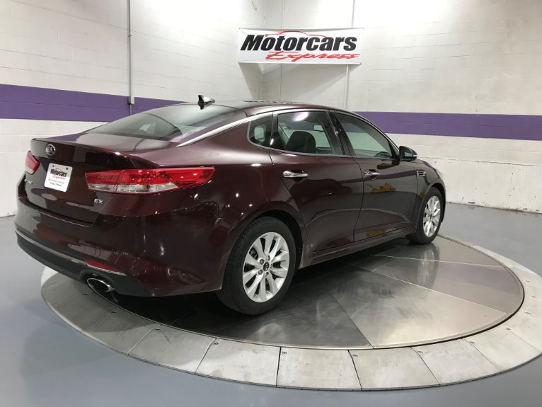Used-2017-Kia-Optima-EX