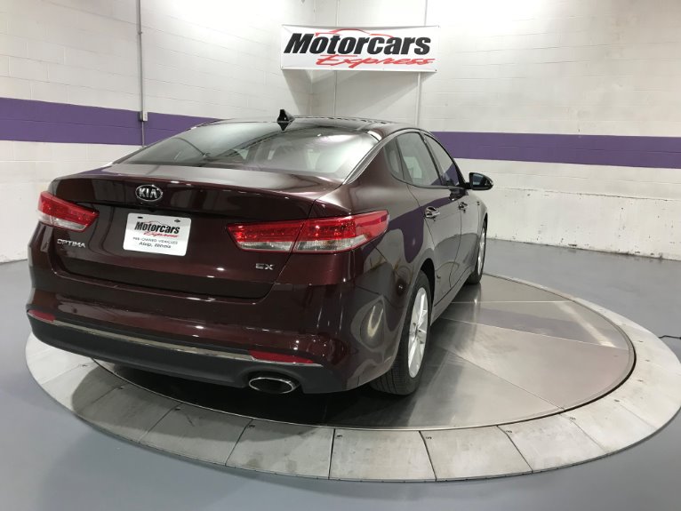 Used-2017-Kia-Optima-EX
