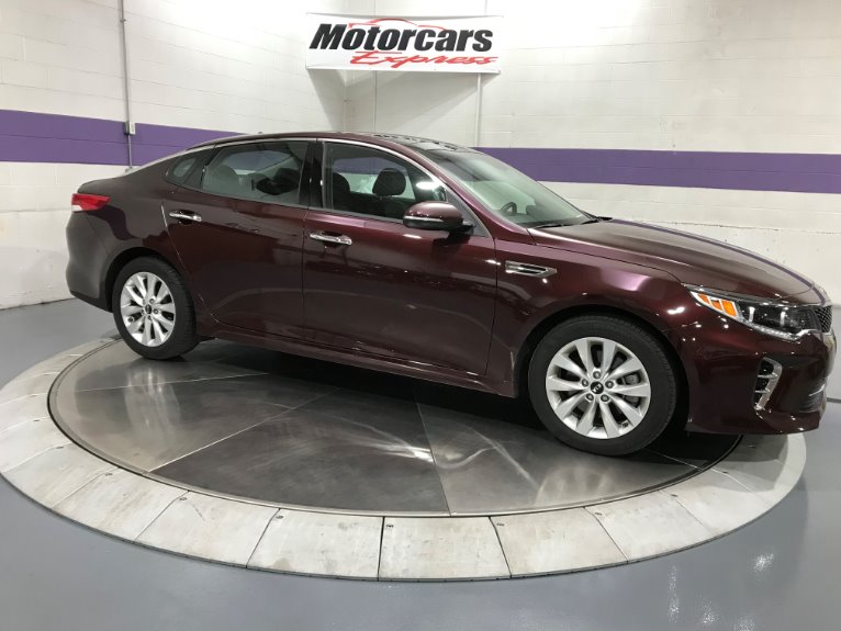 Used-2017-Kia-Optima-EX
