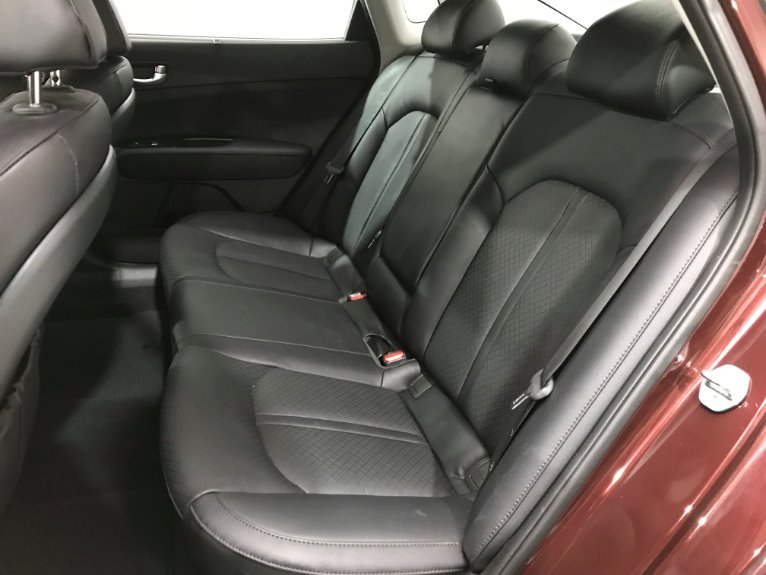 Used-2017-Kia-Optima-EX
