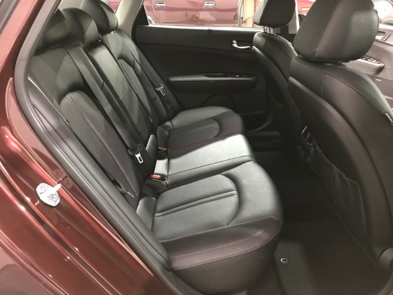 Used-2017-Kia-Optima-EX