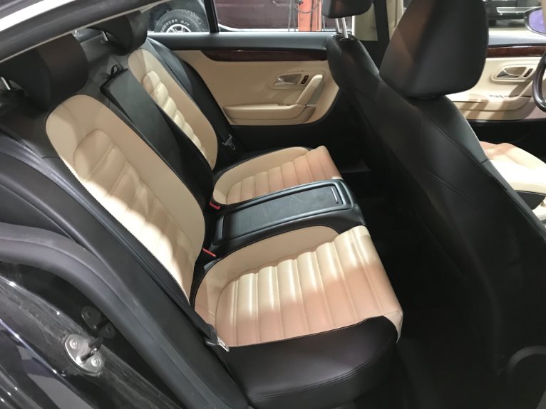 Used-2011-Volkswagen-CC-Lux-Plus