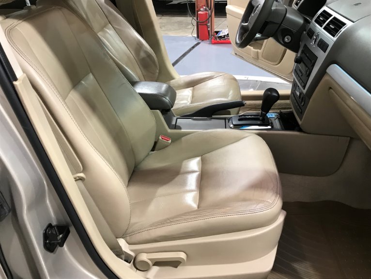 Used-2006-Mercury-Milan-V6-Premier